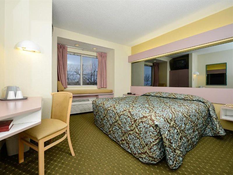Americas Best Value Inn - East Syracuse Exterior foto