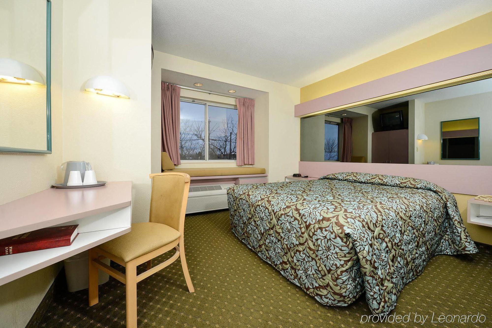 Americas Best Value Inn - East Syracuse Quarto foto